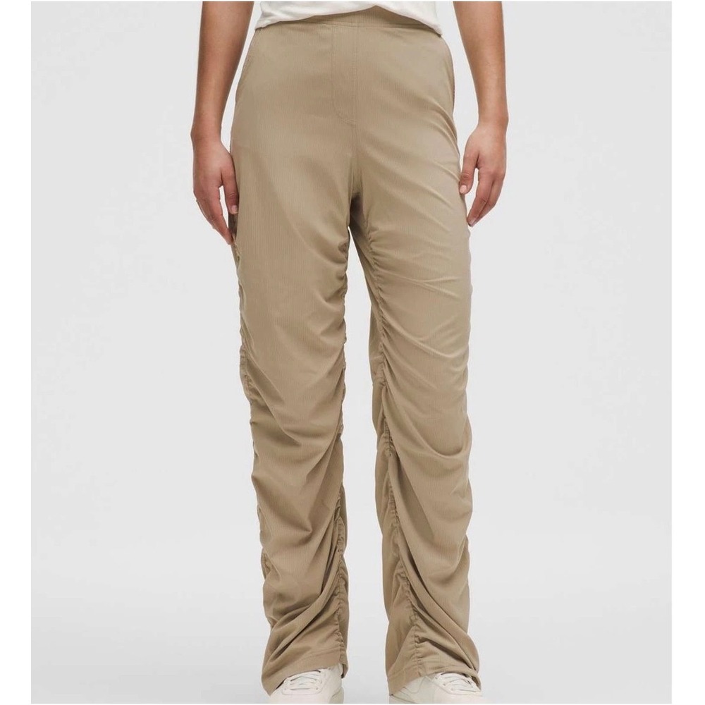 NWT‎ Lululemon Sheer Oak Dance Studio Slim-Fit HR Flared Pant Women's Size XXXS